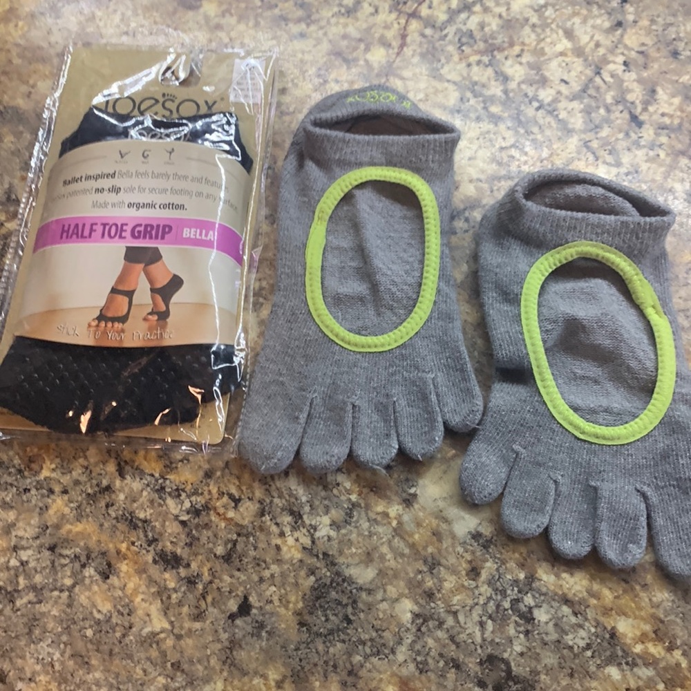 2 pair TOESOX